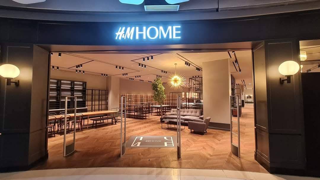 ร้าน Hm @Siam Paragon 25
